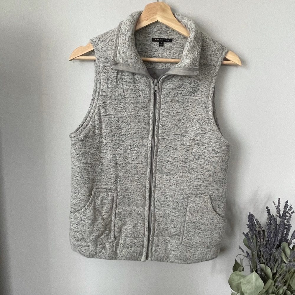 Sweatshirt vest